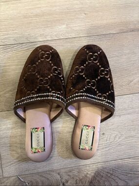 Gucci Brown Velvet GG Crystal-Trim Slip-On Mules EU size 37.5